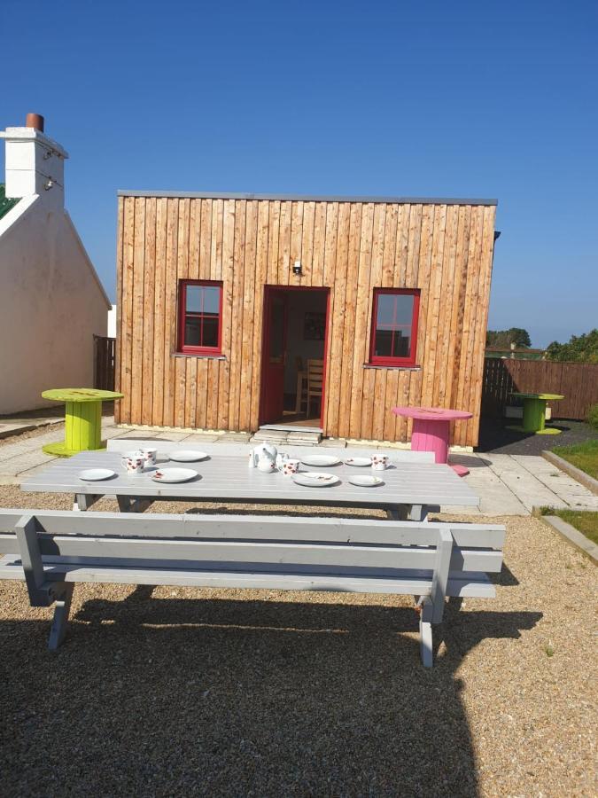 Hotel Geraghtys Farmyard Pods Belmullet Exterior foto